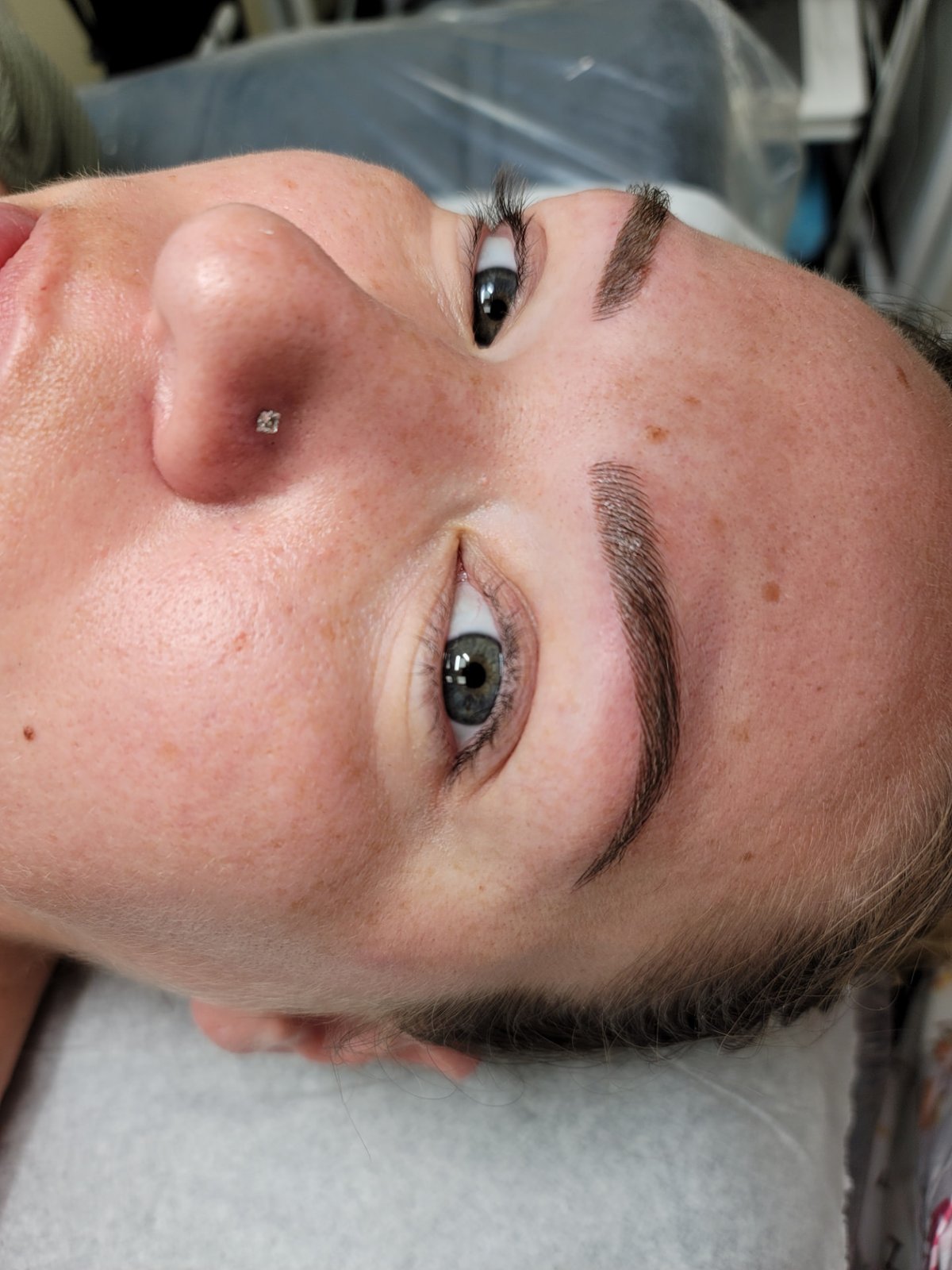 Natural nano brows on fair skin